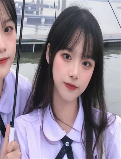 喜剧片文化解读：《霸总倒追前妻你高攀不起》的叙事结构与视觉语言 ——深入探索喜剧片的艺术世界